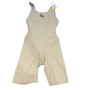 Maidenform Shapewear Sleek Smoothers Nude Small